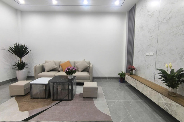 CĂN GÓC 4T NGÕ QUỲNH-HBT-40M2,MT 6M-GẦN HỒ-THOÁNG MÁT