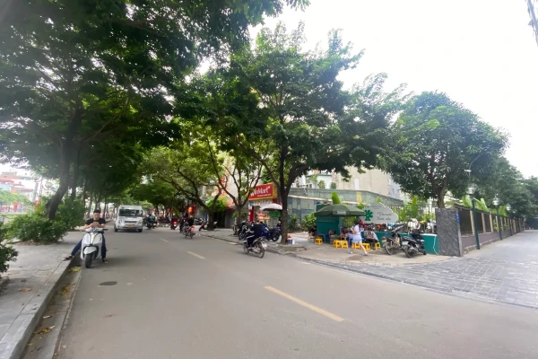 BÁN ĐẤT MẶT PHỐ TT THANH XUÂN 122,28M2 MT 15M GIÁ LH 0582218688 - 0359197198