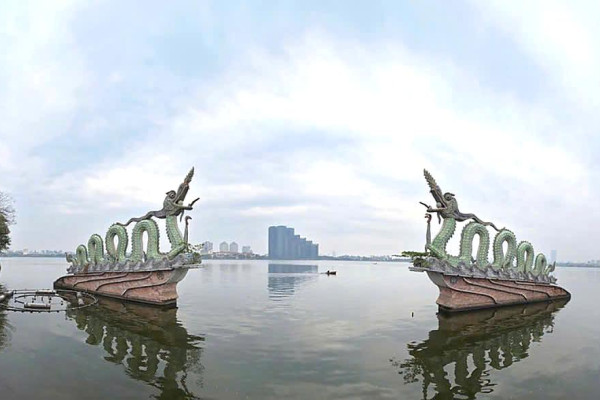 BÁN CĂN HỘ DỊCH VỤ MẶT PHỐ TÂY HỒ – LÔ GÓC 640M2 NHỈNH 400TR/M2, MT 20M